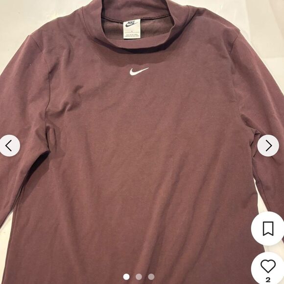 Nike Women's Burgundy Shirt 1x - Picture 1 of 2